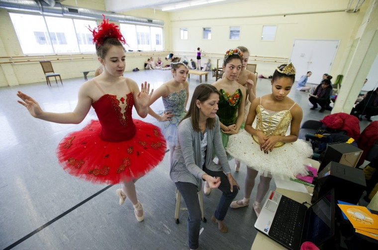 On Stage | Virginia Beach girl dances upstream in ballet - The Virginian-Pilot