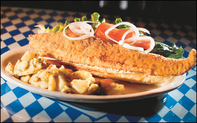 Taste Test: Flounder sandwich - Beir Garden